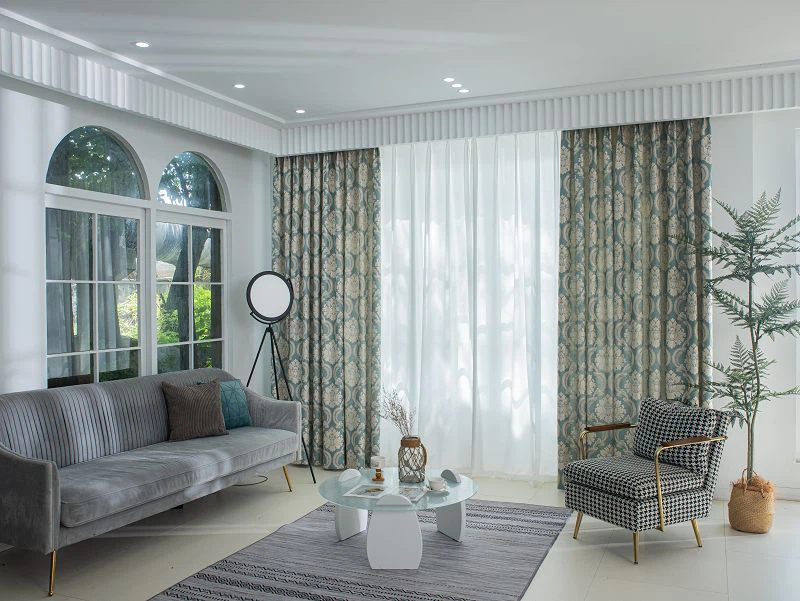 Tissu de rideau floral européen à fil doré